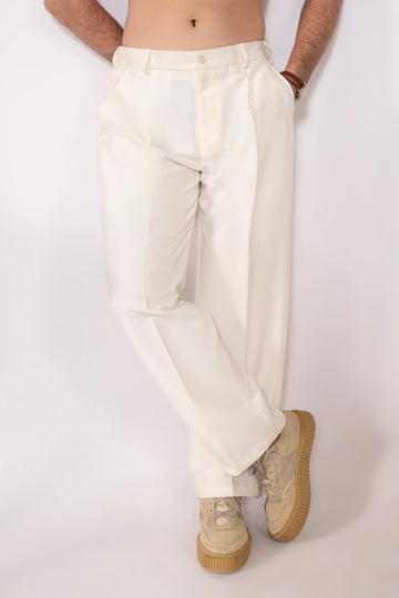 Crema Weave Pleated Pants