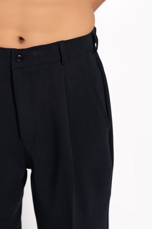 Classic Raven Pleated Pants