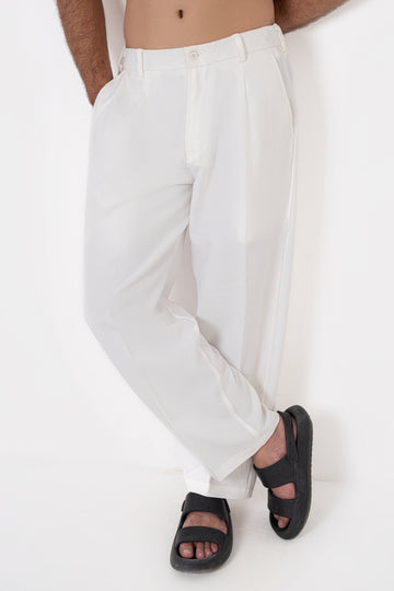 Classic Blanc Pleated Pants