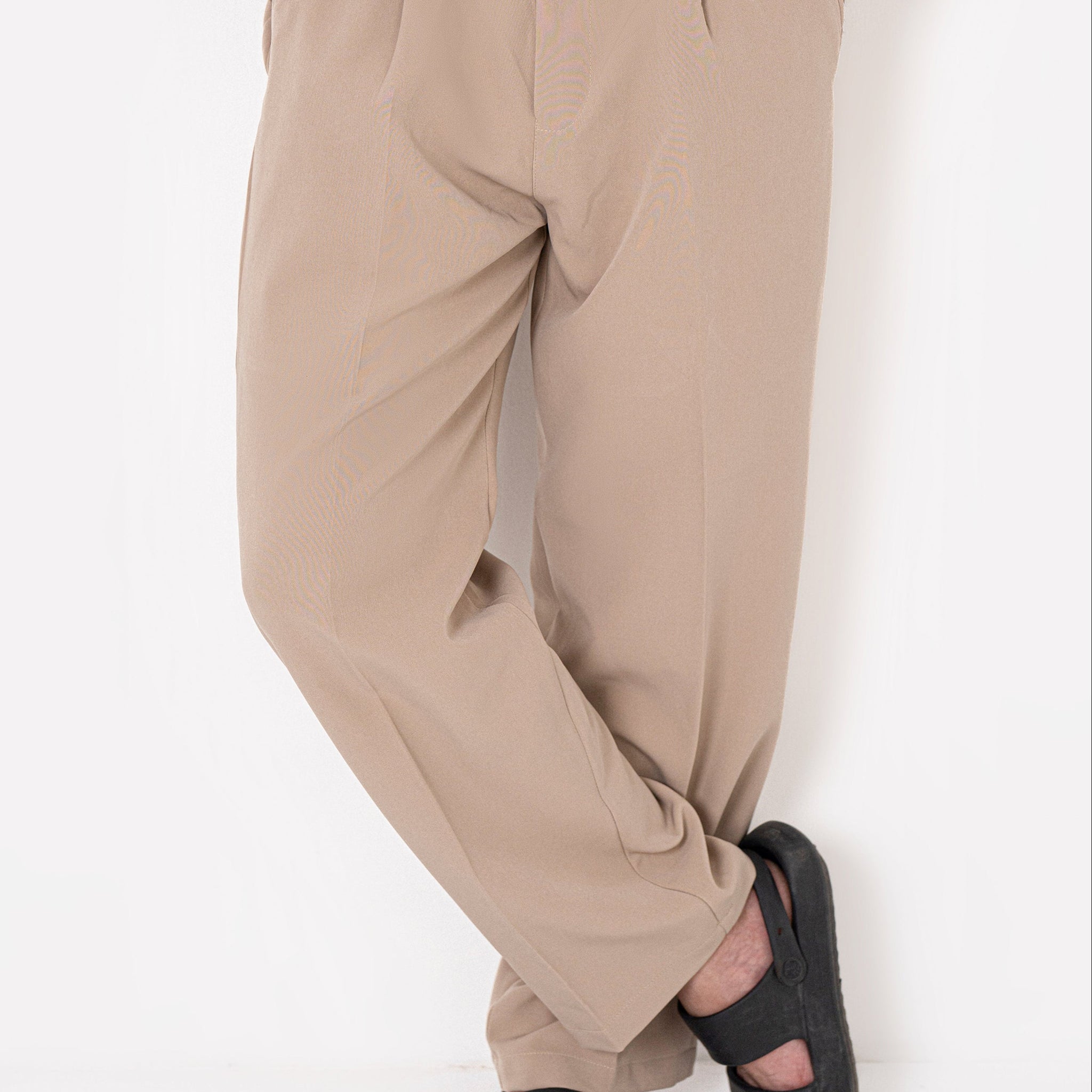 Classic Butternut Pleated Pants